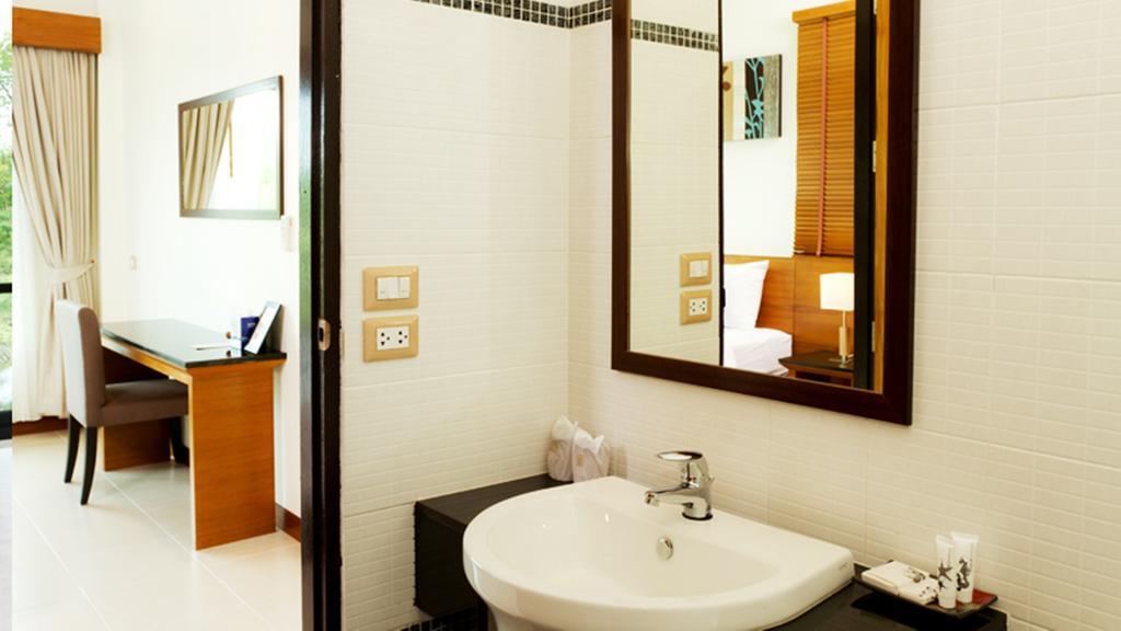 Khaolak Blue Lagoon Resort - Sha Extra Plus خاو لاك الغرفة الصورة